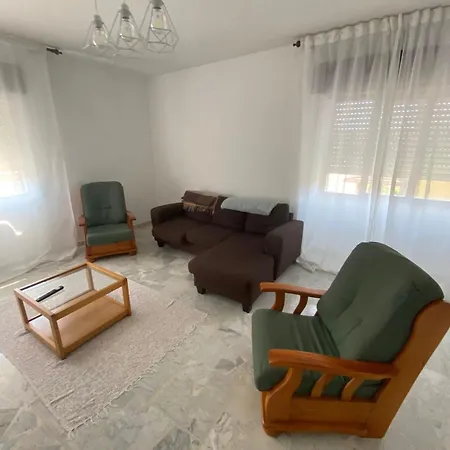 Amplia Casa Familiar *